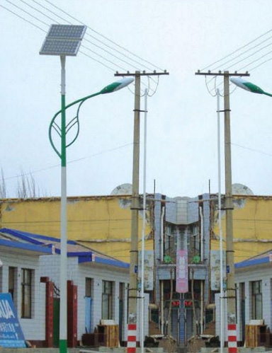 乌海太阳能高杆路灯生产厂家